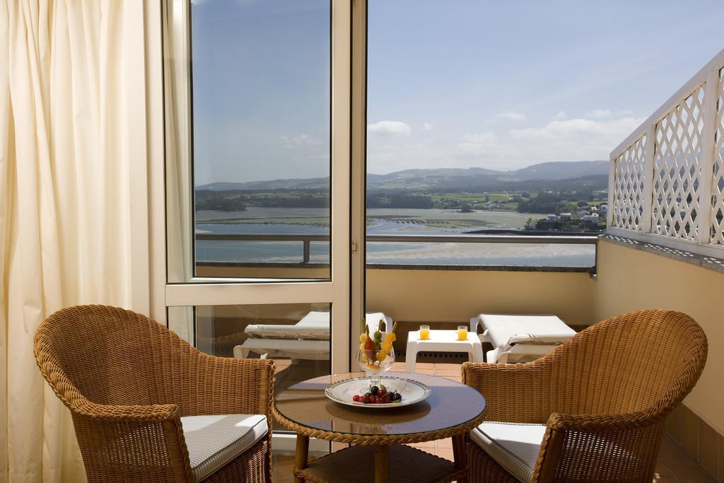 Parador De Ribadeo Exterior photo